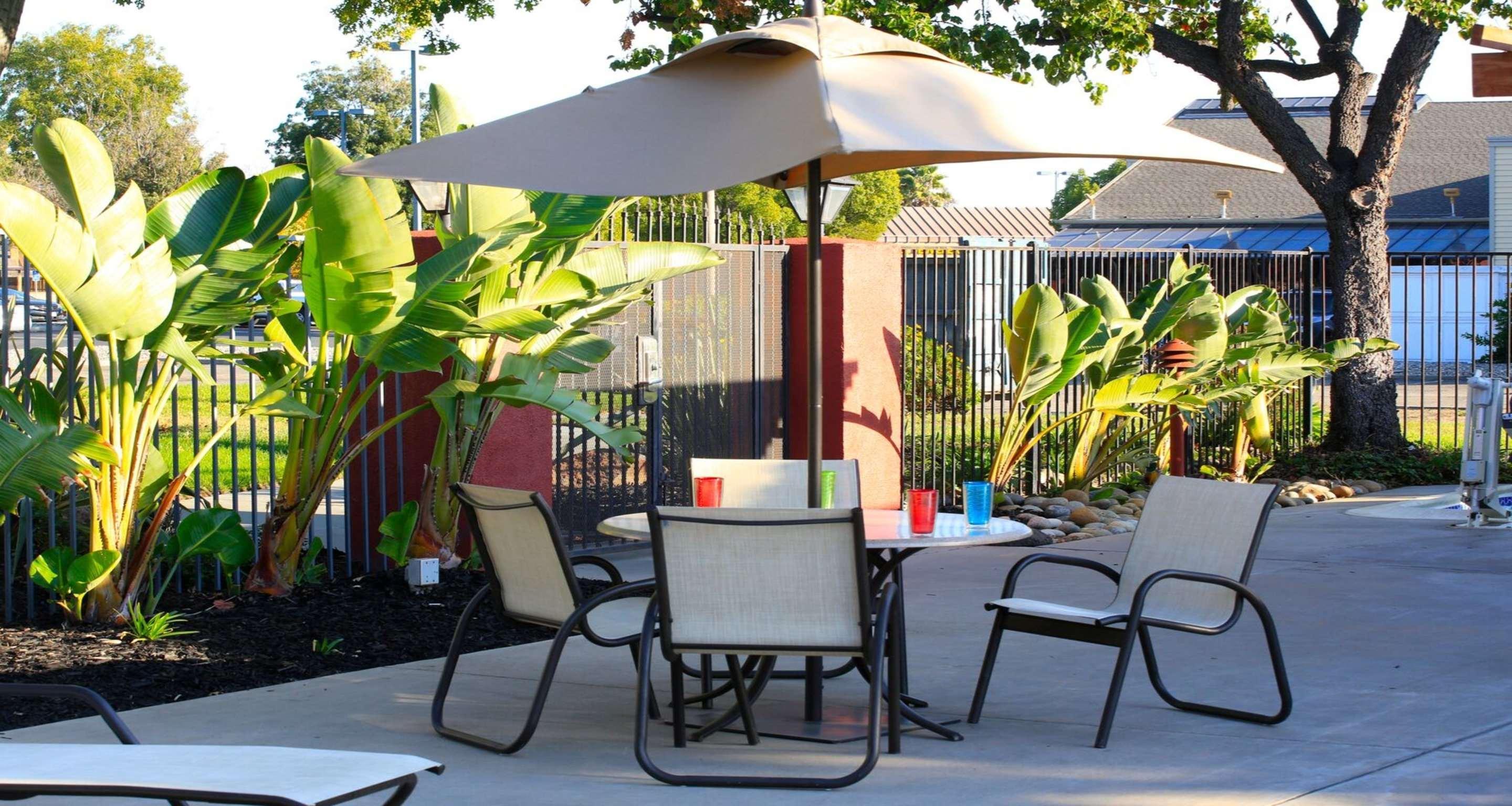 Best Western Plus Garden Court Inn Fremont Zewnętrze zdjęcie