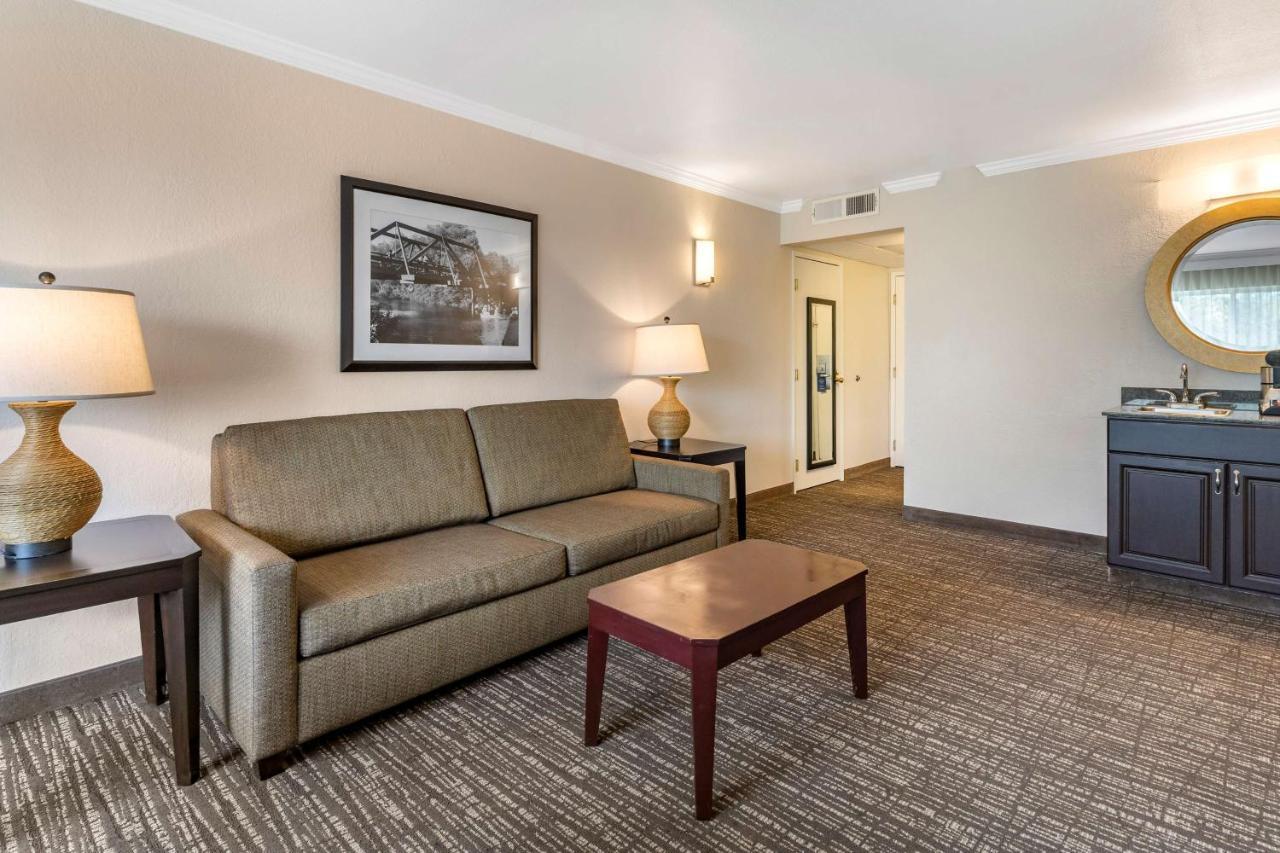 Best Western Plus Garden Court Inn Fremont Zewnętrze zdjęcie
